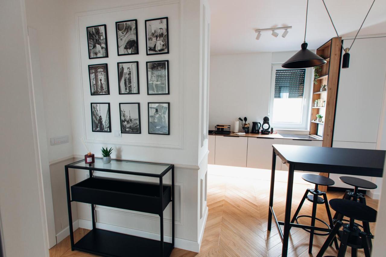 Stan Na Dan - Chic Home Banja Luka Kültér fotó