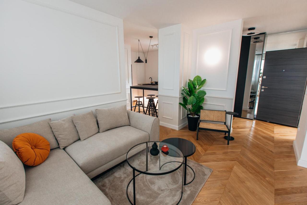 Stan Na Dan - Chic Home Banja Luka Kültér fotó